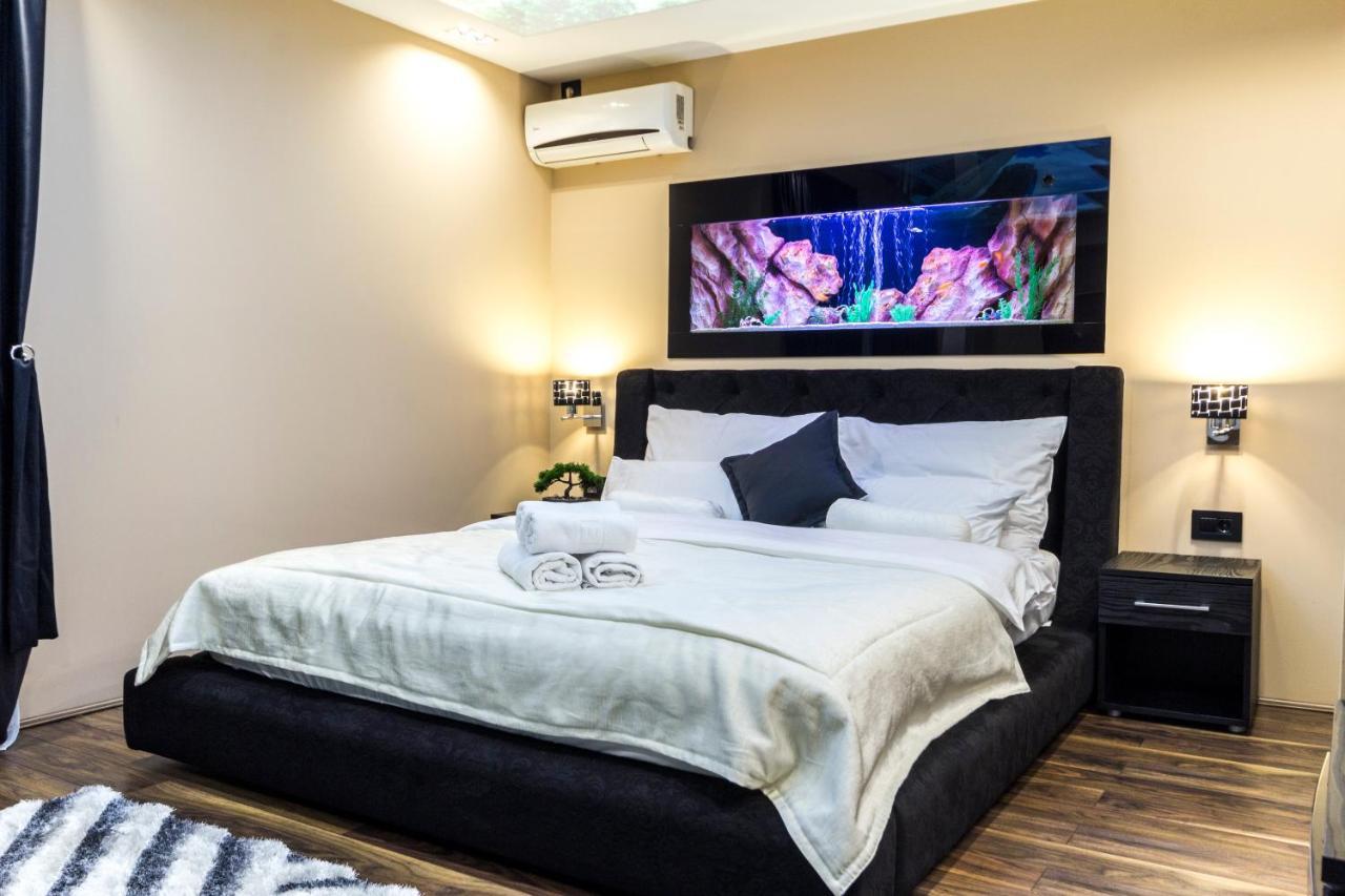 Madison Inn Suites - Wilson'S Square Beograd Bagian luar foto