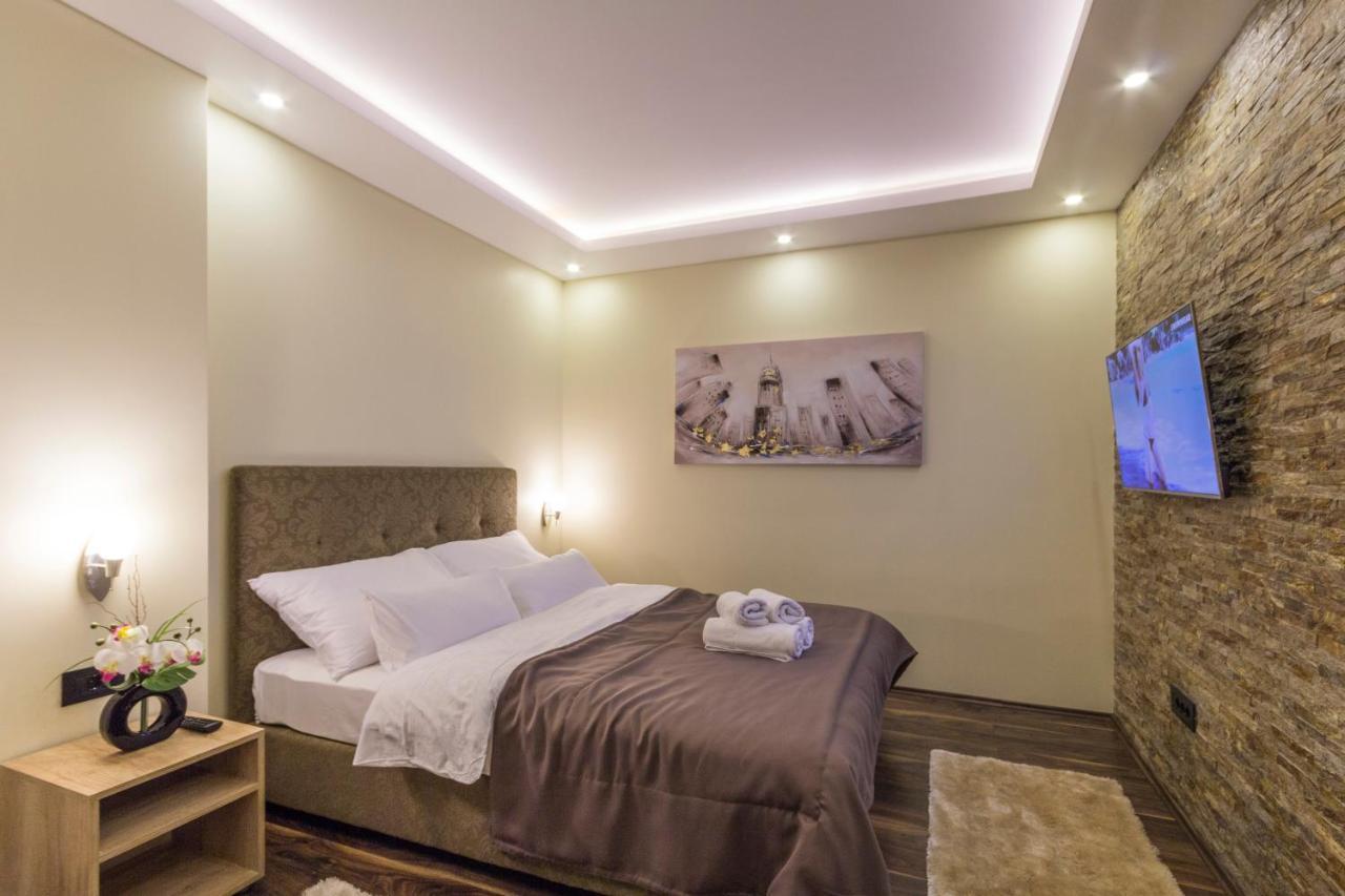 Madison Inn Suites - Wilson'S Square Beograd Bagian luar foto