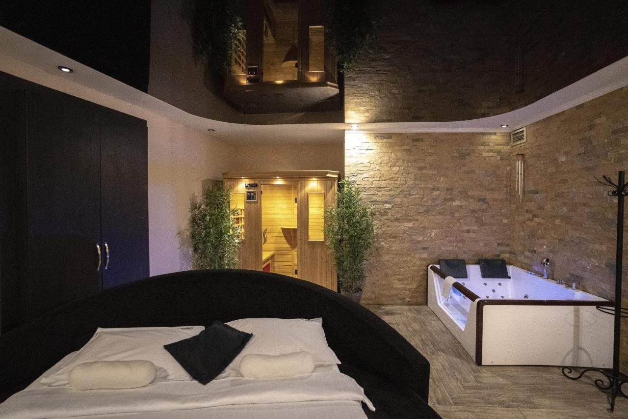 Madison Inn Suites - Wilson'S Square Beograd Bagian luar foto